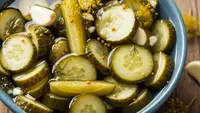 6 Resep Acar Mentimun Ala Rumahan, Pelengkap Hidangan yang Menyegarkan