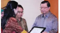 Kembangkan Obat dalam Negeri, Dexa Raih Penghargaan