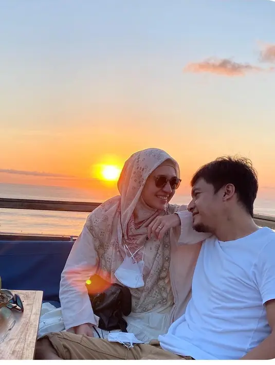 Dimas Seto dan Dhini Aminarti (Instagram/dhiniaminarti)