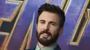 Chris Evans tiba di pemutaran perdana "Avengers: Endgame" di Los Angeles pada 22 April 2019. Penobatan Chris Evans diumumkan di program The Late Show with Stephen Colbert pada Senin (7/11/2022) malam. (Photo by Jordan Strauss/Invision/AP, File)