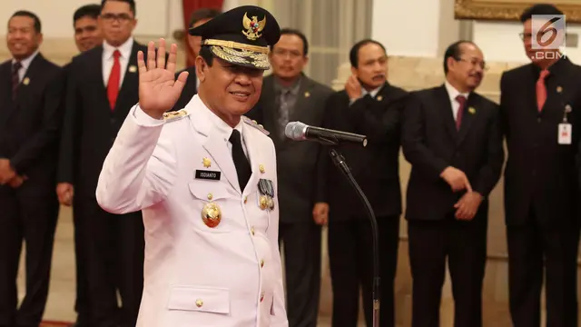 Senyum Isdianto Usai Dilantik Jokowi Menjadi Wakil Gubernur Kepri