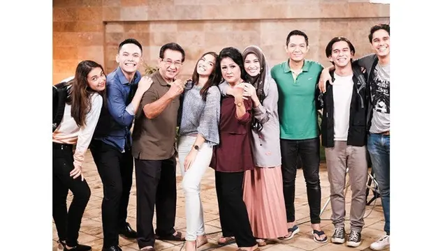 Kangen Syuting, Ini 5 Potret Ben Kasyafani dengan Pemain Samudra Cinta