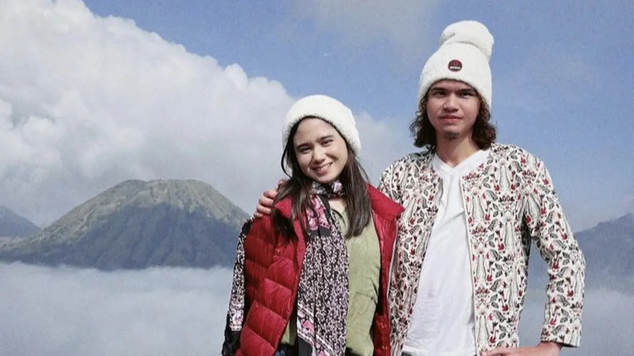 Tampilan Sederhana Tissa Biani Saat Road Trip ke Jawa