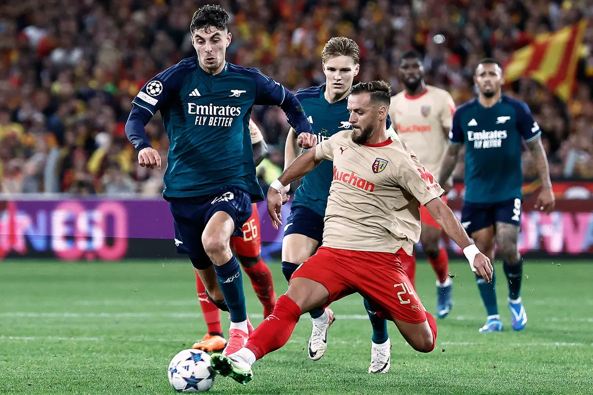 Foto: Arsenal Kena Comeback RC Lens di Liga Champions