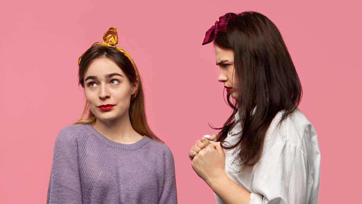 Jangan Berjuang Sendirian! Ini Tanda-Tanda Dia Tidak Mau Berteman dengan Kamu