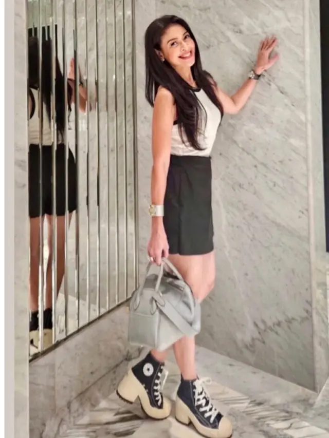 Potret Terbaru Indira Paramarini Sudiro