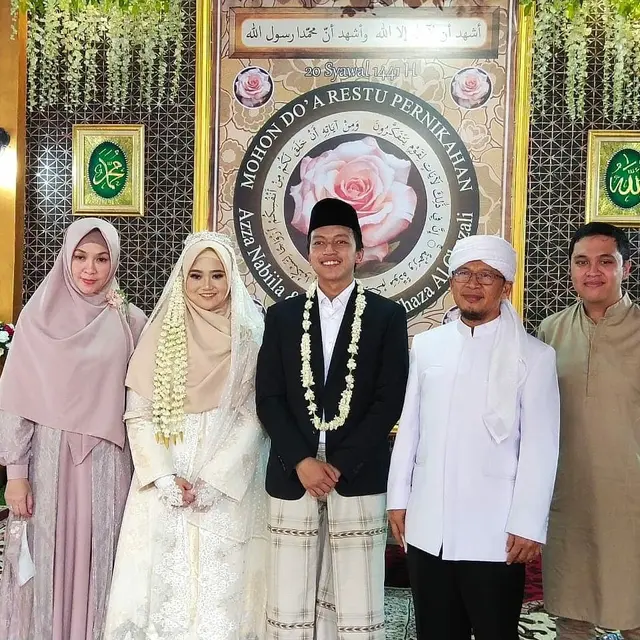 6 Potret Ghaza Al Ghazali, Putra Aa Gym dan Teh Ninih yang Seorang Hafiz