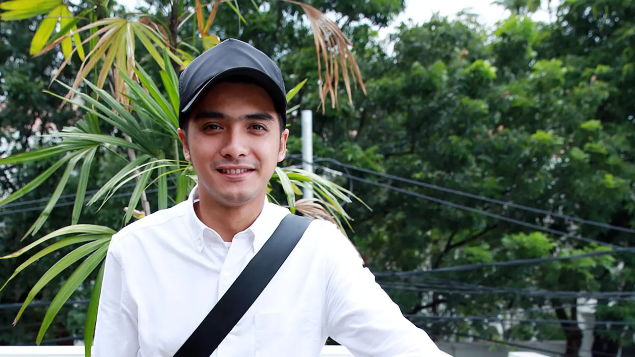 [Bintang] Ricky Harun Profesional Perankan Anak Muda di Film Chocolate Chance