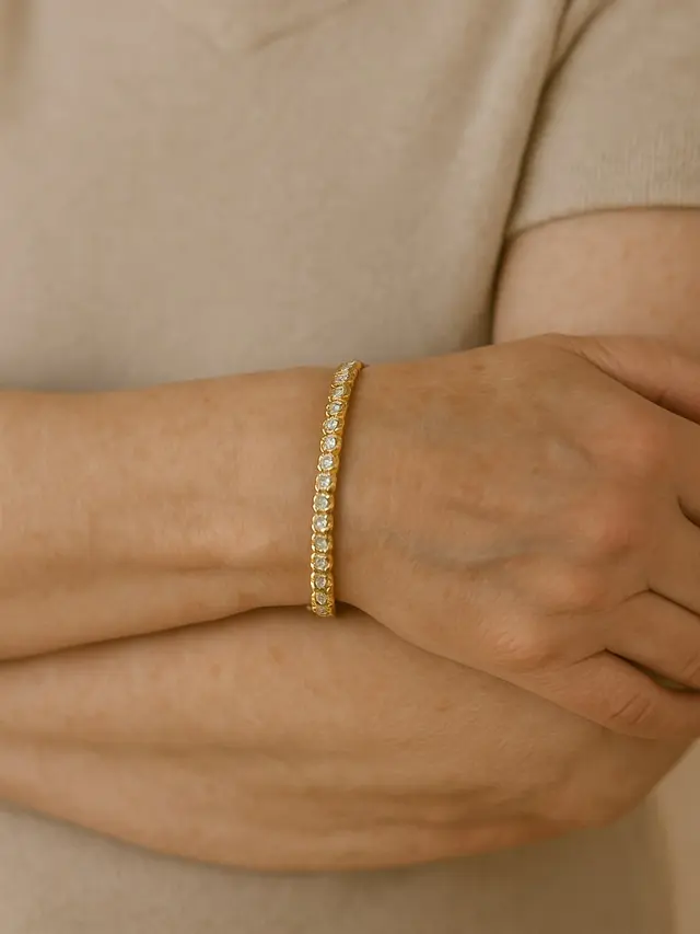 Model Gelang Emas untuk Usia 50 Tahun ke Atas