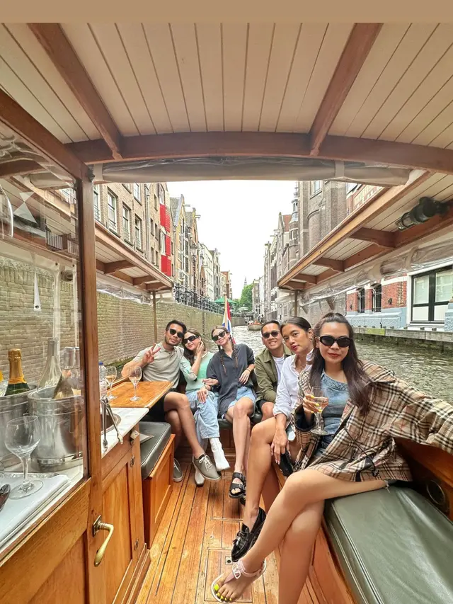 Gaya Seru Jessica Mila dan Kakak Ipar yang Kompak Double Date di Belanda