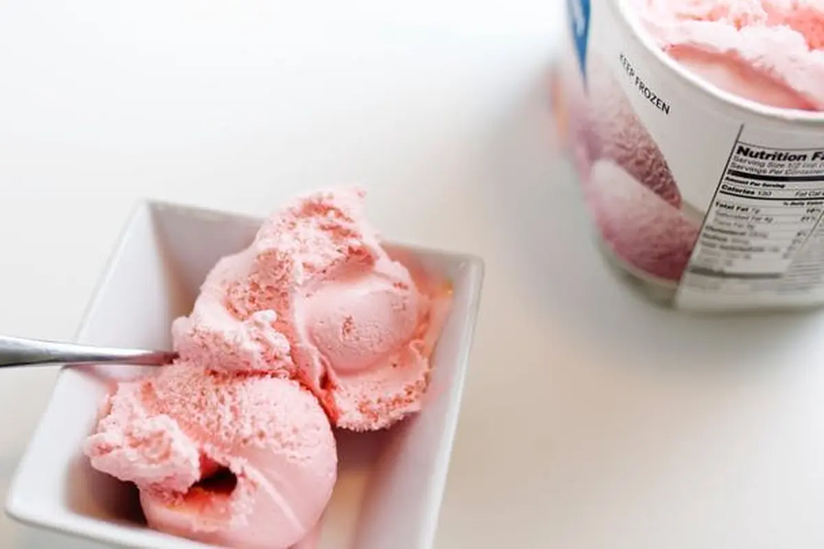 [Bintang] Ilustrasi Es Krim