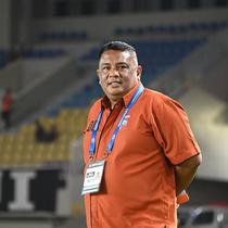 Dandri Dauri kembali dipercaya sebagai manajer tim Borneo FC untuk BRI Super League musim 2025/2026. (Bola.com/Nandang Permana)