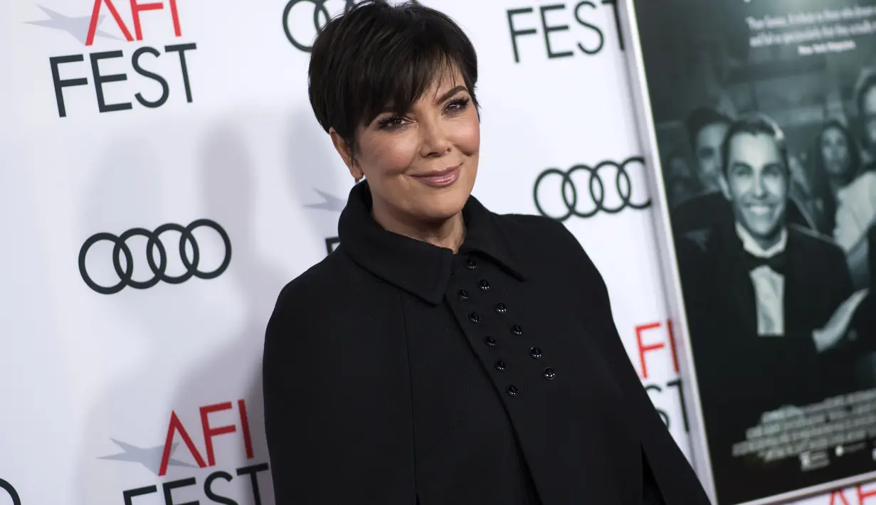JLaw membelikan sebuah Porsche untuk Kris Jenner sebagai hadiah Natal. (VALERIE MACON / AFP)