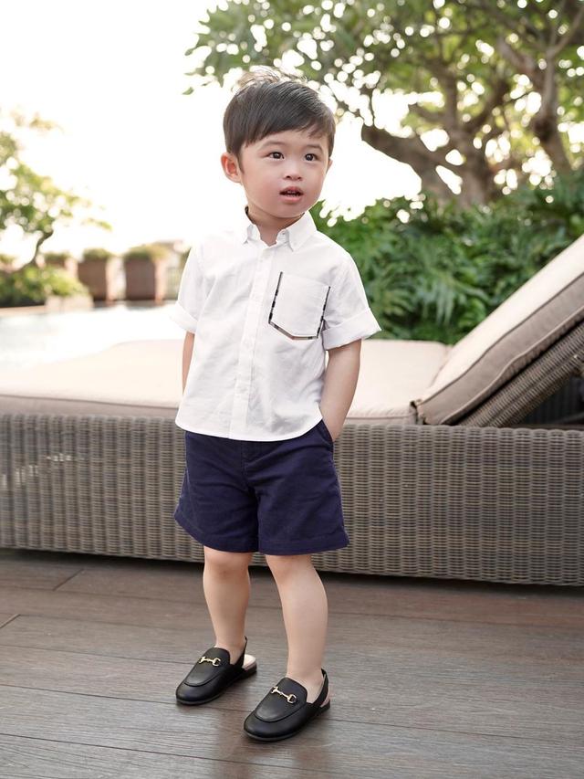 Disebut Mirip Sang Ayah, Ini 6 Potret Menggemaskan Raphael Moeis