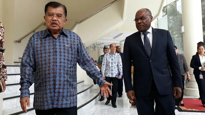 Wakil Presiden Jusuf Kalla menerima kunjungan Wakil Perdana Menteri Kongo Leonard She Okitundu Lundula