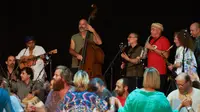 Sawung Jabo bersama Sirkus Barock Berkibar di Australia