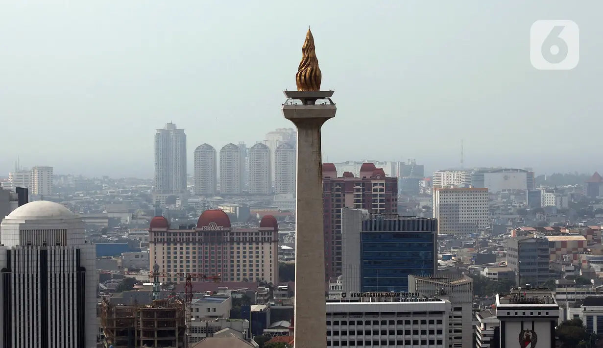 Meski berat, sejumlah daerah mulai merasakan turun hujan dalam dua hari terakhir. (Liputan6.com/Johan Tallo)