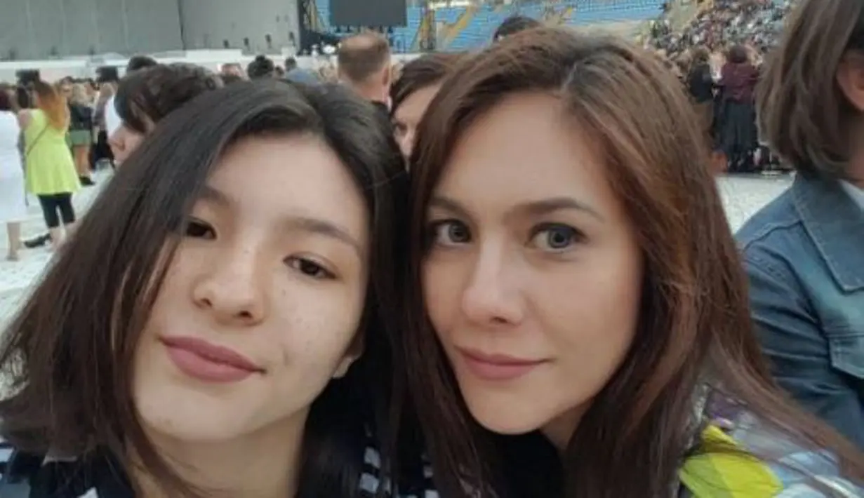 Wulan Guritno dan anaknya, Shaloom. (Instagram - @wulanguritno)