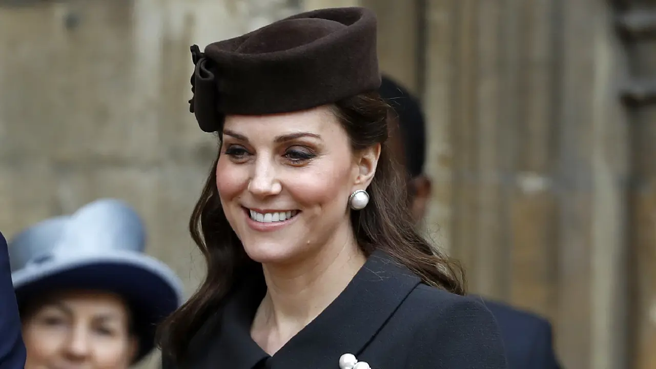 [Bintang] Anak Ketiga Kate Middleton dan Pangeran William Berjenis Kelamin Laki-Laki