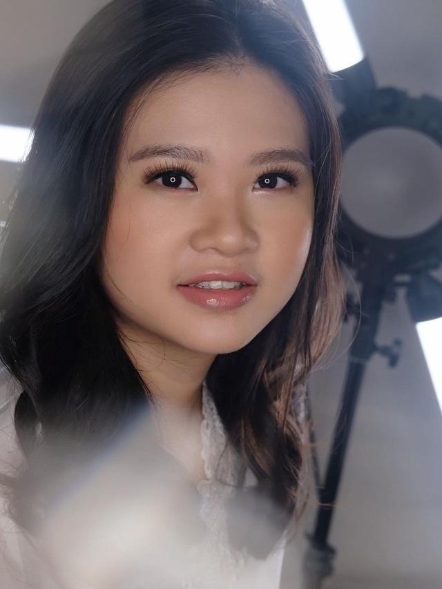 7 Potret Terbaru Felicia Tissue Disebut Netizen Makin Glowing