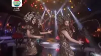 Via dan Dewi Perssik di Konser Kemenangan Bintang Pantura 6. (Indosiar)