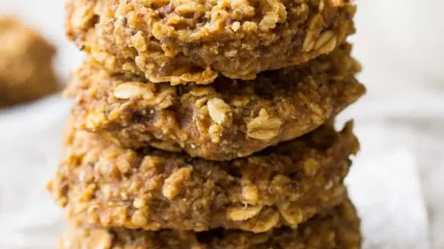 Pumpkin Pie Quinoa Breakfast Cookies (simplyquinoa.com)
