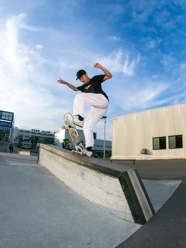 Gregorius Aldwin Atlet Skateboard Surabaya (sumber: instagram/@gregoriusaldwin1)
