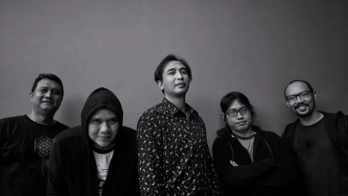 [Bintang] Editor Says: Menyambut PADI yang Bangkit Kembali