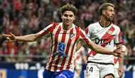 Julian Alvarez tampil menawan dalam laga lanjutan Liga Spanyol 2025/2026 saat menjamu Rayo Vallecano di Metropolitano stadium, Madrid, Kamis (25/09/2025) dini hari WIB. (AFP/Javier Soriano)