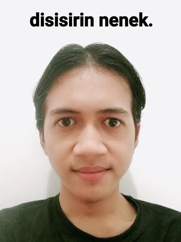 Beda gaya sisir rambut (Sumber: Twitter/itslilfahri)