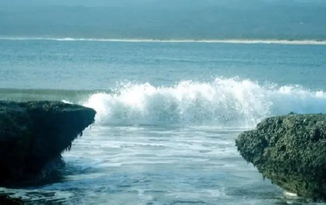 Pantai Santolo, Garut selatan. (Liputan6.com/Jayadi Supriadin)