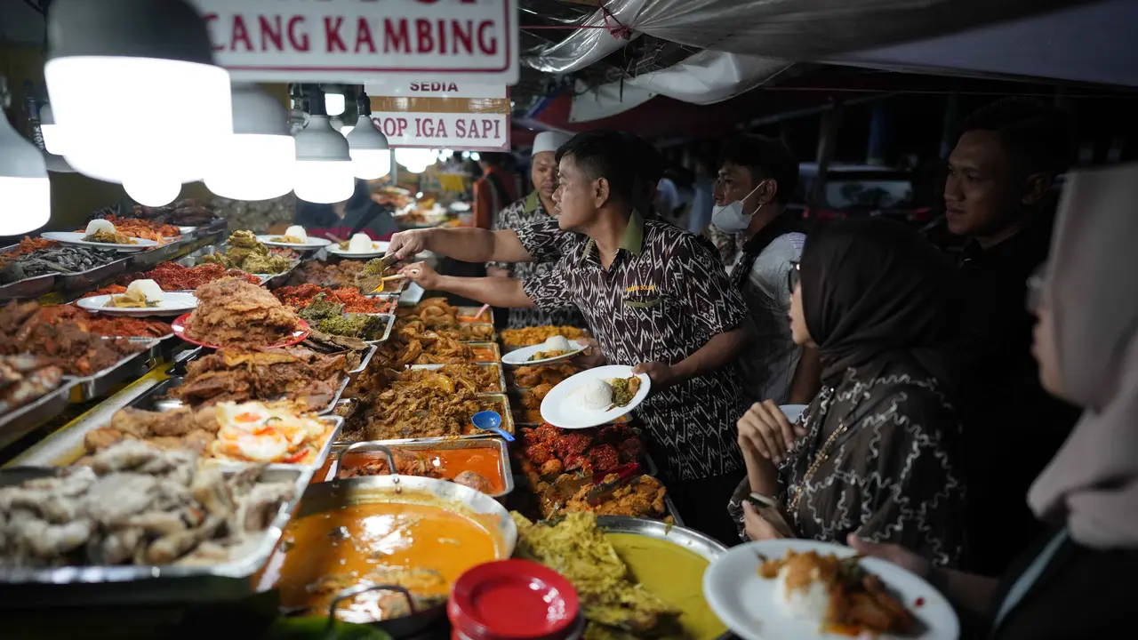 Sentra Kuliner Nasi Kapau, Salah Satu Lokasi Favorit Warga Jakarta Mencari Menu Berbuka Puasa