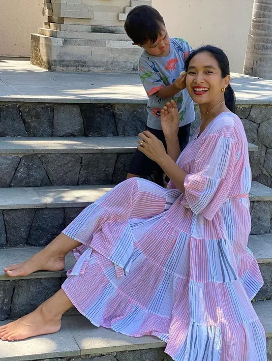 (Instagram/happysalma)