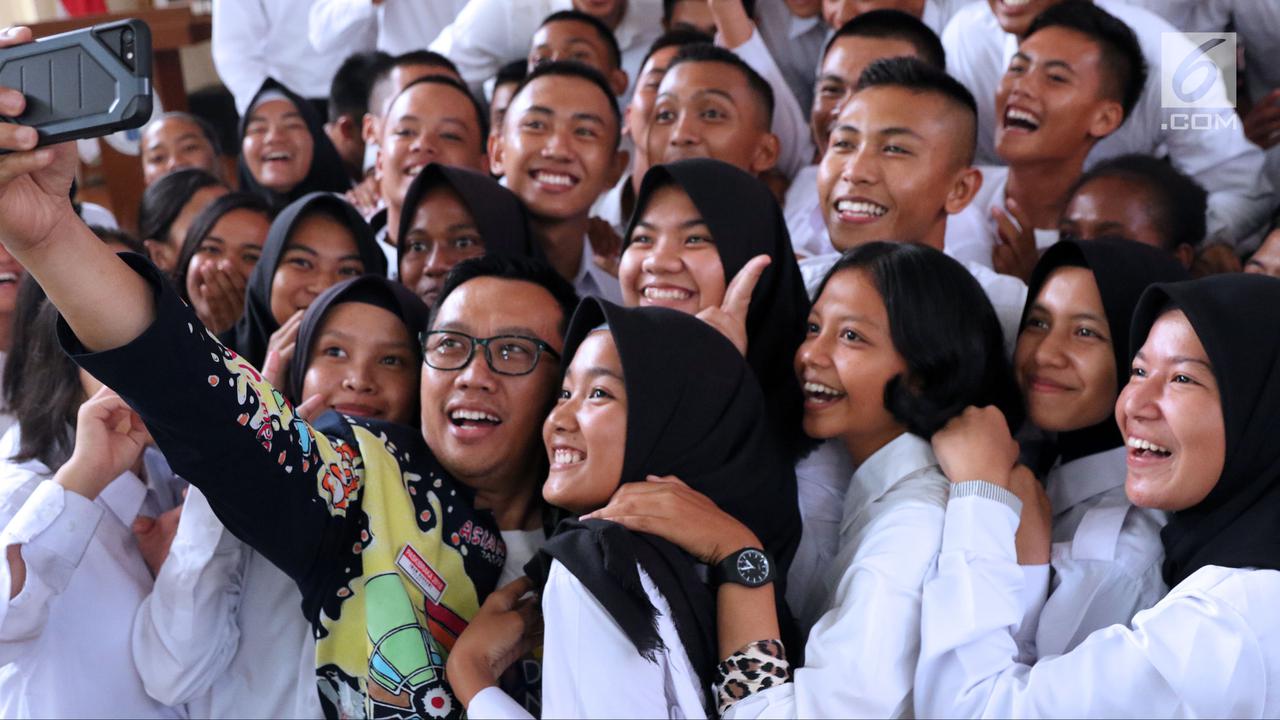 Menpora Resmikan Diklat Paskibraka Nasional 2018