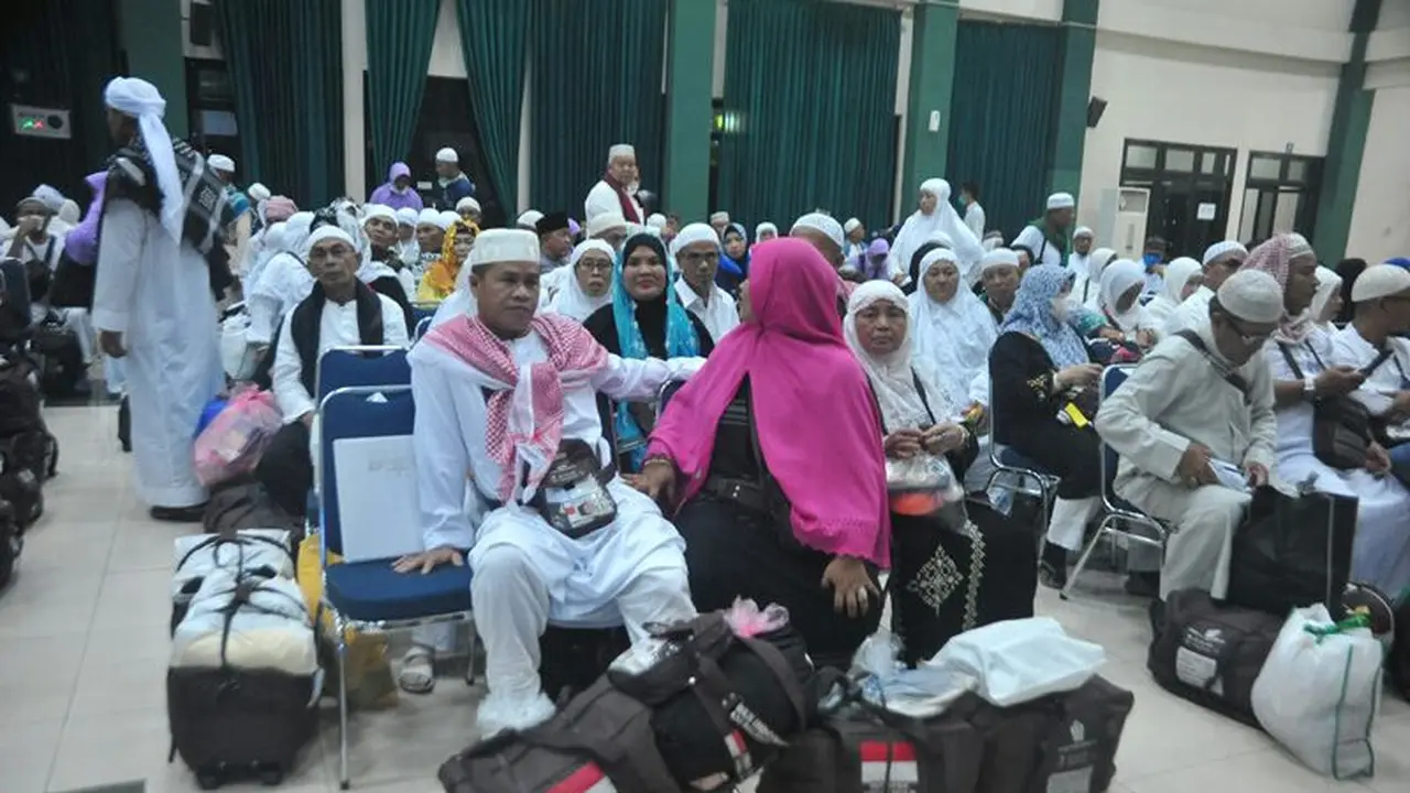 Jemaah haji yang berangkat dari Sumsel (Liputan6.com / Nefri Inge)