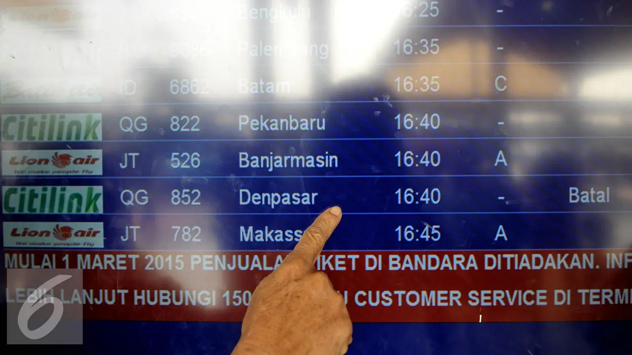20150710-Pembatalan Penerbangan Bandara Soetta-Banten