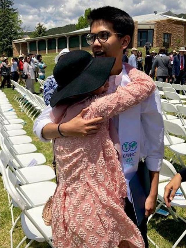 [Bintang] Iqbaal Ramadhan