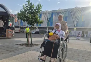 Kloter SUB-12, yang membawa jemaah haji asal kota Malang, tiba di Bandara Madinah. (dok. Media Center Haji 2026)