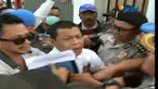 Eksekusi dilakukan setelah pihak pemohon yakni Bank DKI sebagai pemenang lelang ingin menguasai tanah dan rumah tersebut. 