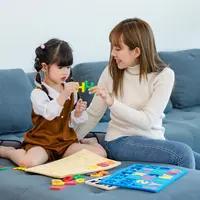 llustrasi ibu dan anak/copyrightshutterstock/Bangkok Click Studio