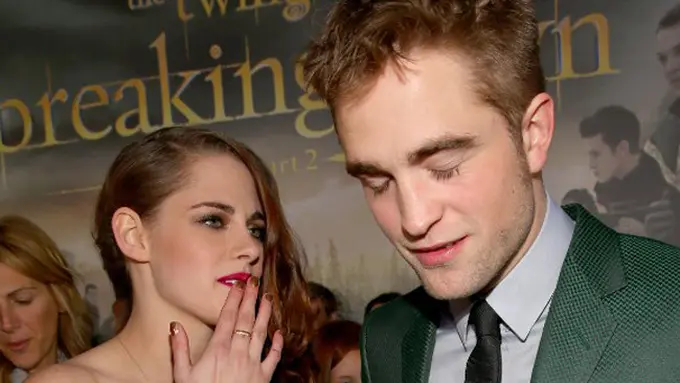 [Bintang] Robert Pattinson Putus, Kristen Stewart Ikut Sedih