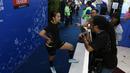 Pemain Australia Mapasa sedang berbincang dengan Awak Media pada turnamen Indonesia Open 2016 di Istora Senayan, Jakarta. (Bola.com/Nicklas Hanoatubun)