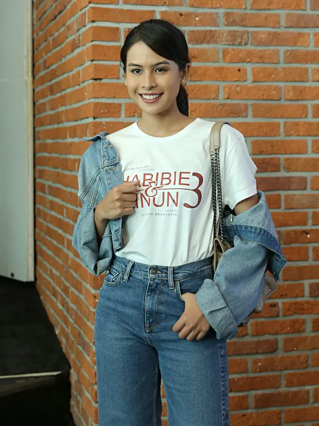 Maudy Ayunda