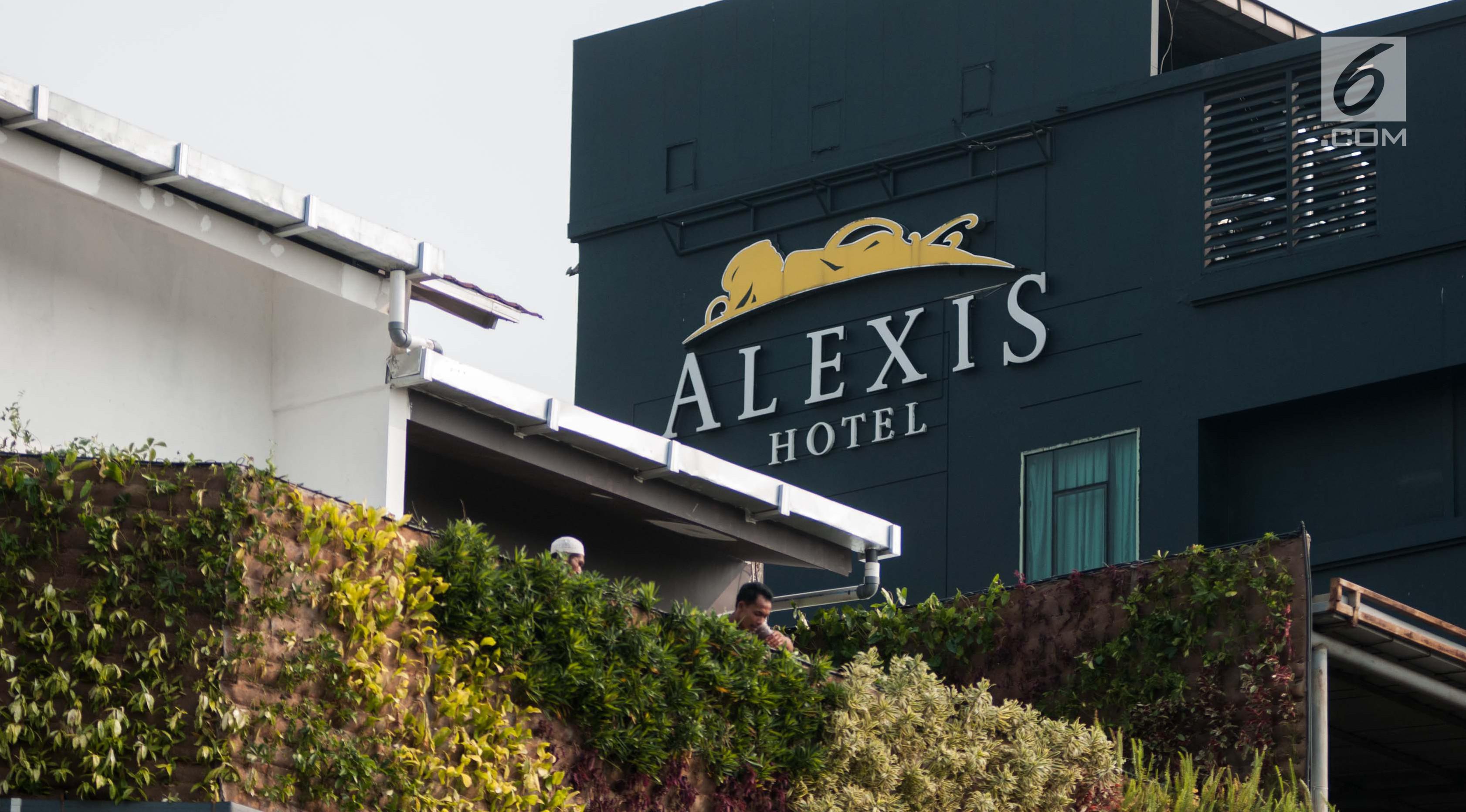 Top 3 News Hari Ini Pose Menantang 78 Wanita di Katalog Alexis News