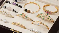 8 Model Gelang Wanita Elegan Bertabur Batu Alam Terbaru 2025, Cocok untuk Setiap Kepribadian