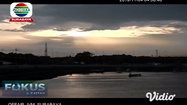 Video Mari Nikmati Senja Nan Indah Di Pantai Boom Banyuwangi Surabaya Liputan6 Com album senyum indahku, seindah senja senyum yang indah, seindah senja. di pantai boom banyuwangi