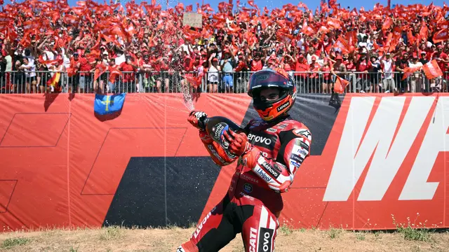 Marc Marquez merayakan kemenangan di MotoGP Aragon 2026
