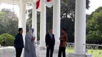 Presiden Jokowi menerima kunjungan Presiden Dewan Olimpiade Asia (OCA) Syeikh Ahmad Al Fahad Al Sabah dan Presiden Komite Olimpiade Internasional (IOC) Thomas Bach di Istana Kepresidenan Bogor, Jawa Barat, Sabtu (1/9/2018).
