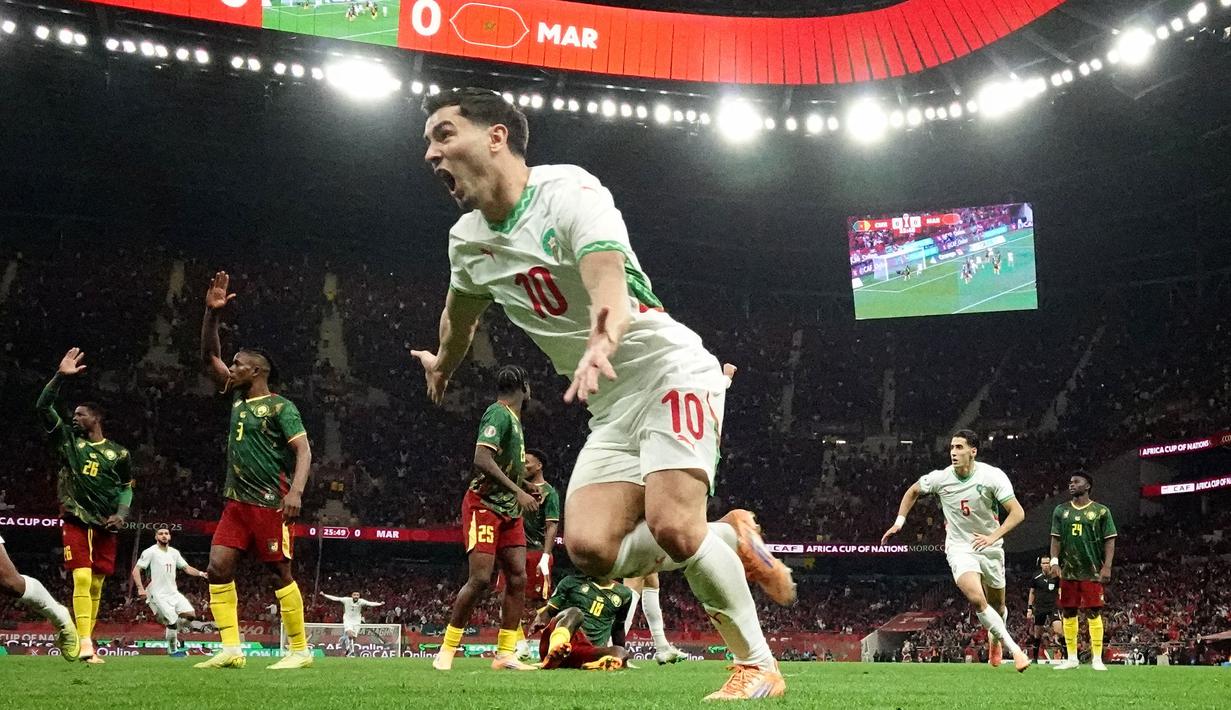 Kemenangan Maroko atas Kamerun dalam laga perempat final Piala Afrika 2025, Jumat (09/01/2025) waktu setempat, tak lepas dari peran Brahim Diaz. (AFP/Paul Ellis)