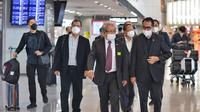 Menteri Perhubungan Budi Karya Sumadi terbang ke Jepang guna membahas percepatan penyelesaian proyek transportasi. Ia bertemu dengan pihak pemerintah Jepang dan sektor swasta.